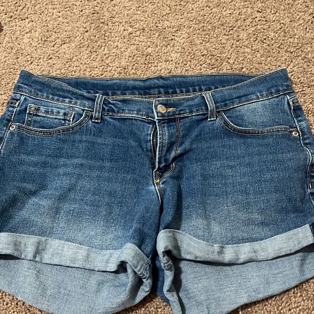 Arizona shorts